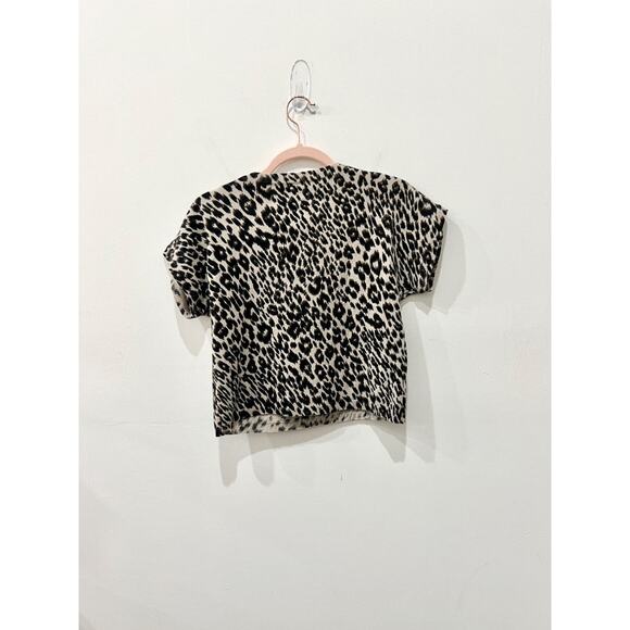 Le Superbe Frances Cropped Short Sleeve Leopard Sweater Tee Sand/Black Small - Picture 3 of 4